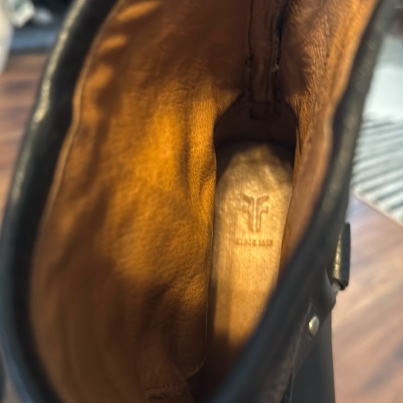 Frye Portia Harness Short Leather Black Boots - Women’s 7 1/2 - 71367 - Picture 10 of 16